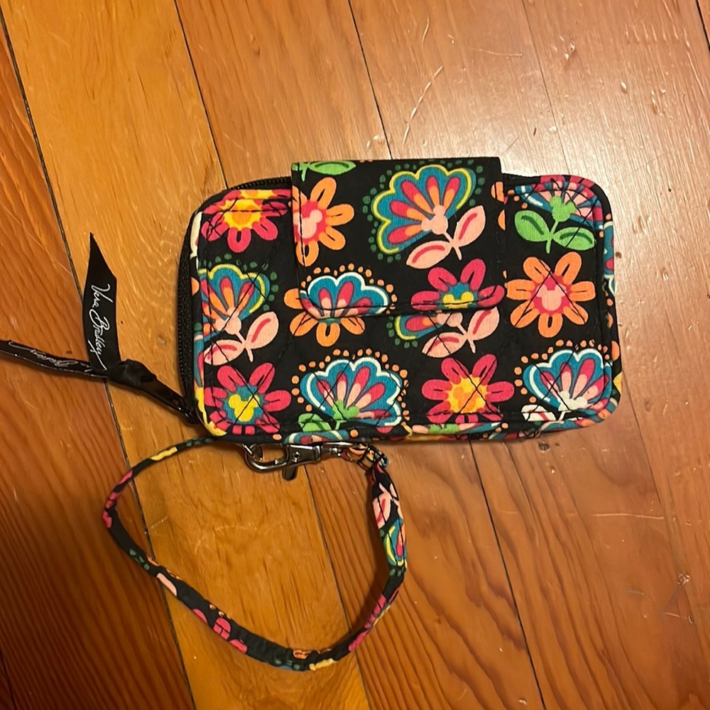 Vera Bradley Hidden Mickey Mouse wallet/wristlet. Used once. Good as new!